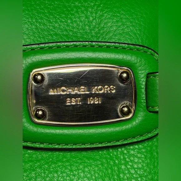 Vintage Michael Kors Hamilton Satchel - Kelly Green - Picture 2 of 8